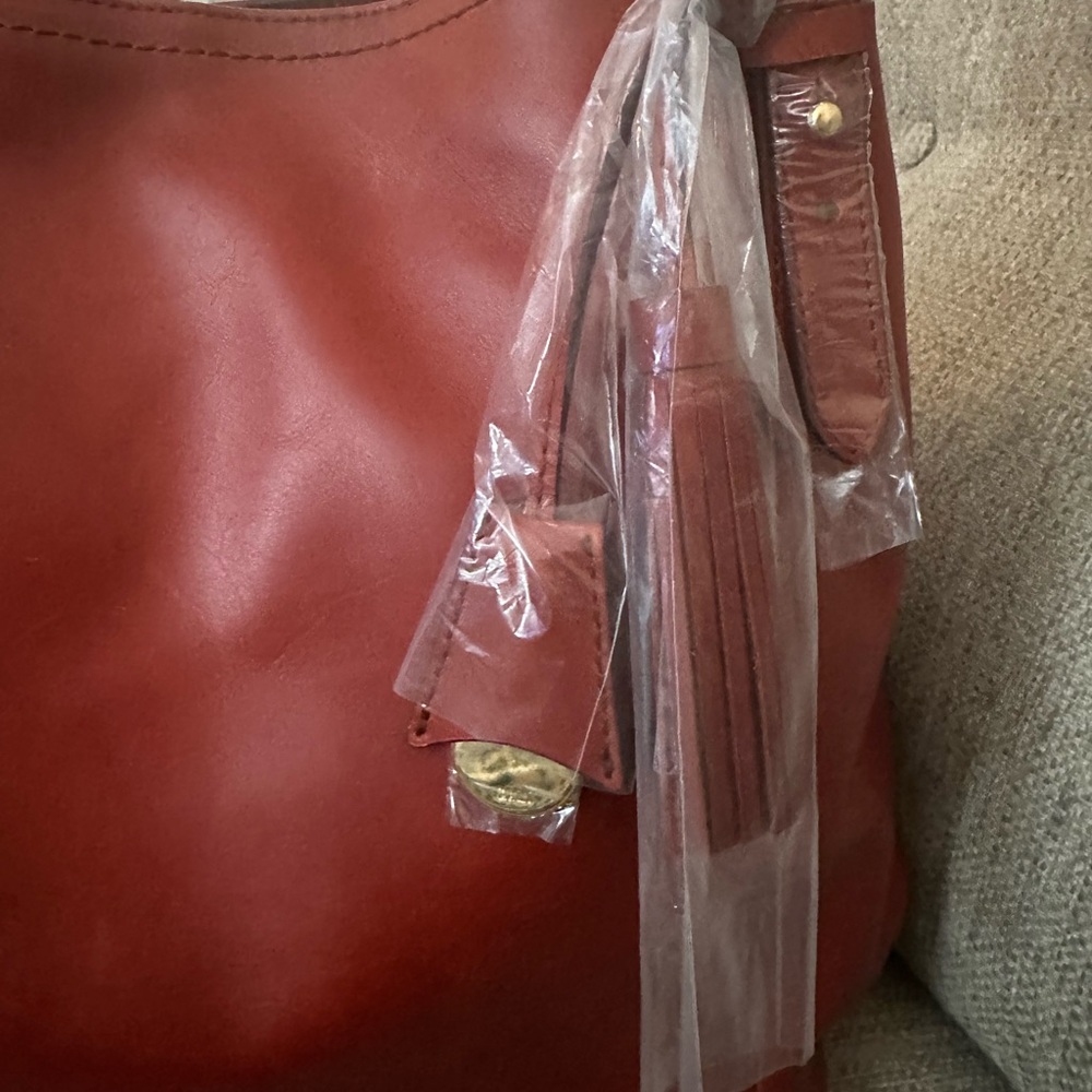 Red Leather Tassel Shoulder Bag - Women - Picture 15 of 16